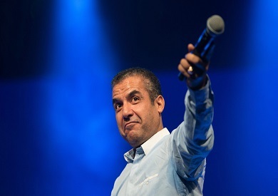 الشاب مامي