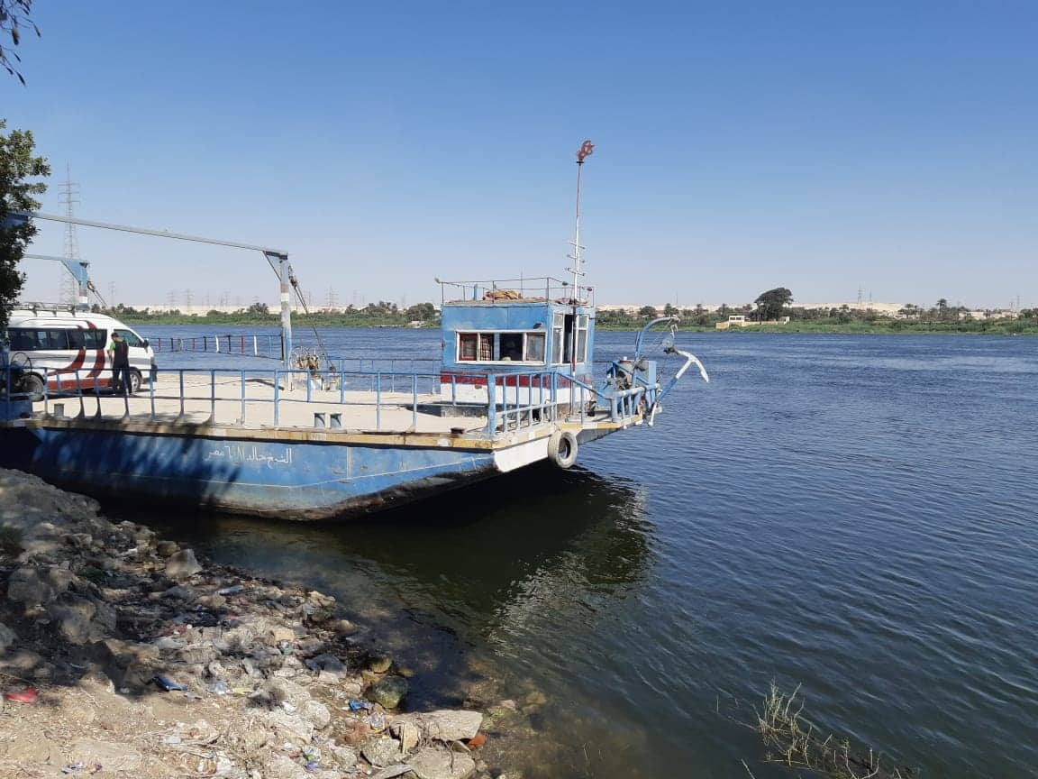 قوات الإنقاذ النهري تكثف مجهوداتها لاستخراج جثماني ضحايا عبارة نهر النيل  ببني سويف - بوابة الشروق - نسخة الموبايل