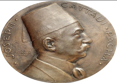 ميدالية نقش عليها وجه يوسف قطاوي باشا السياسي والاقتصادي المصري البارز اليهودي الرافض للصهيونية