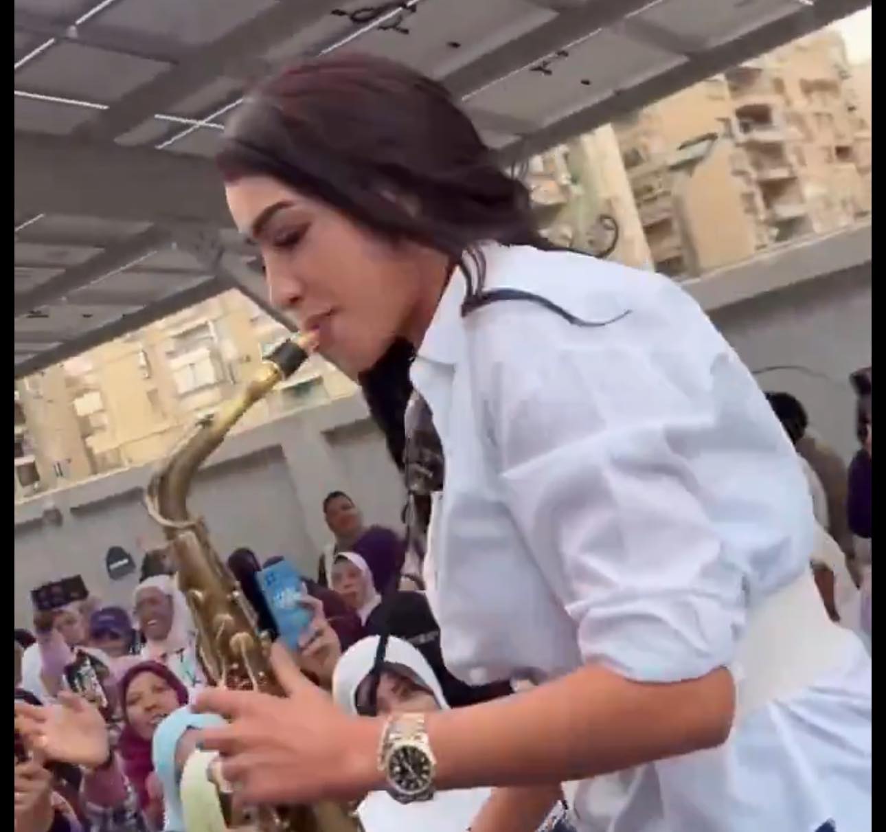 ما حقيقة فيديو رقص طالبات جامعة المنصورة الذي انتشر على مواقع التواصل؟ 