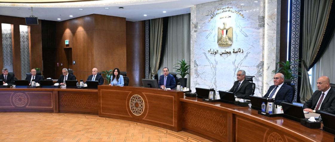 رئيس الوزراء يتابع الموقف التنفيذي لمشروعات المباد
