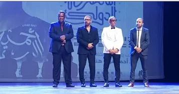 تكريم أحمد السقا في ختام مهرجان الإسكندرية المسرحي بدورته الـ 14 - 
        بوابة الشروق