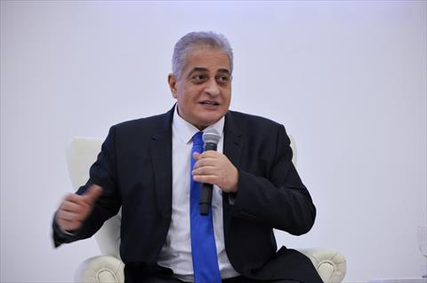 أسامة كمال