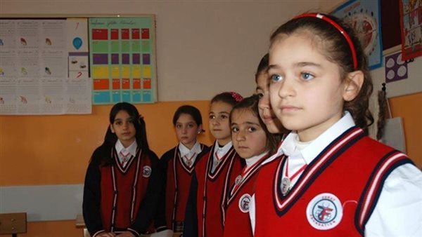 التعليم توضح آليات سداد مصروفات المدارس الرسمية للغات 