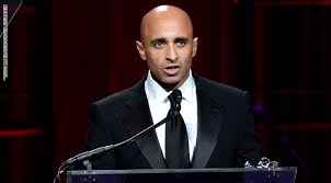 سفير الإمارات لدى الولايات المتحدة يوسف العتيبة