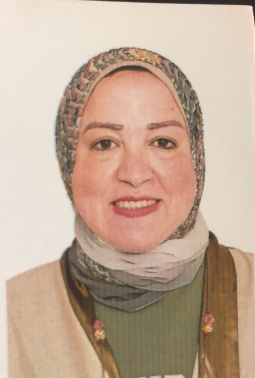 الدكتورة أمل مرسي