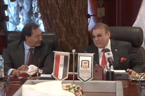حسن راتب يتبرع بثلث ثروته لصالح إقامة مشروعات للشباب