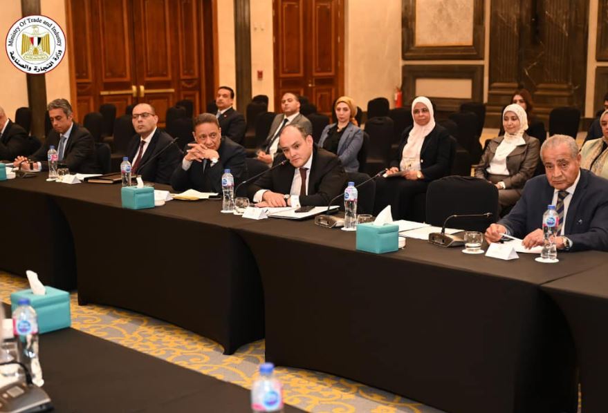وزير الصناعة يستعرض العلاقات التجارية بين مصر والأردن