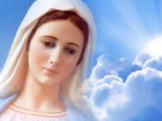 تزامنا مع صوم العذراء.. انتشار أيقونات السيدة مريم بشوارع الأقصر - بوابة  الشروق - نسخة الموبايل