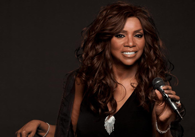 جلوريا جينور