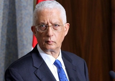 السفير حمدي سند لوزا نائب وزير الخارجية للشؤون الإفريقية