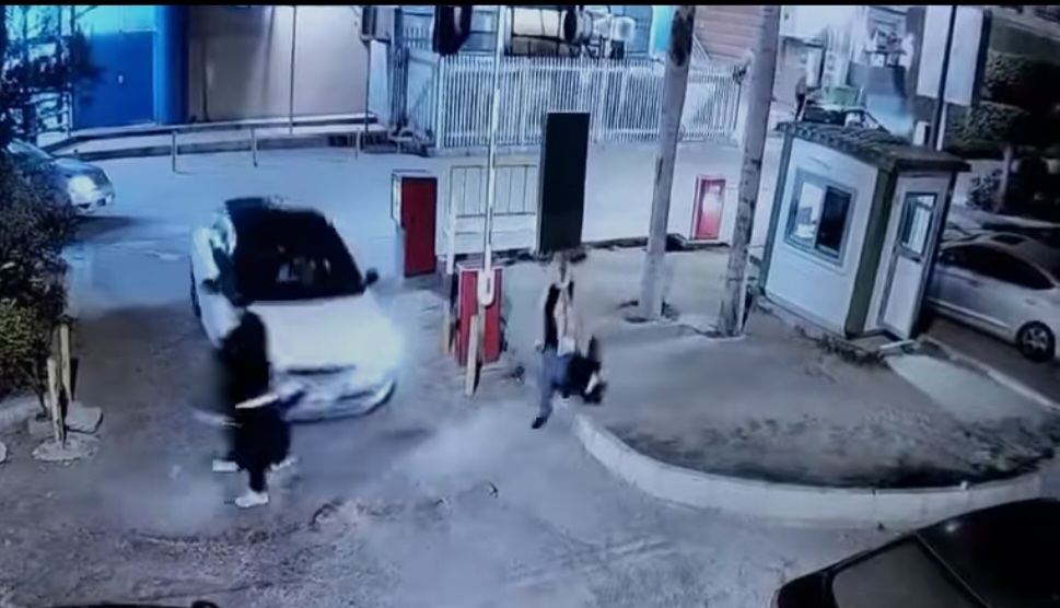 صورة من الفيديو المتداول للواقعة