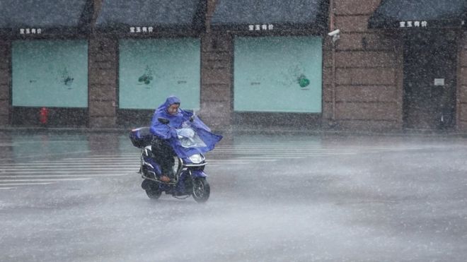 يتوقع أن يضرب الأعصار " ليكيما" في وقت قريب مدينة شنغهاي التي يسكنها أكثر من 20 مليون نسمة