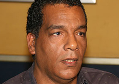 المؤلف أحمد عبدالله