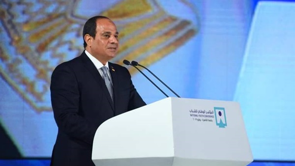 الرئيس عبد الفتاح السيسي خلال  الدورة السادسة من المؤتمر الوطني للشباب