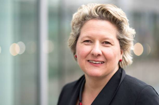 سفينيا شولتسه