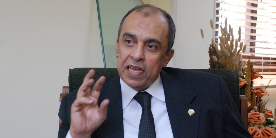 عزالدين أبوستيت