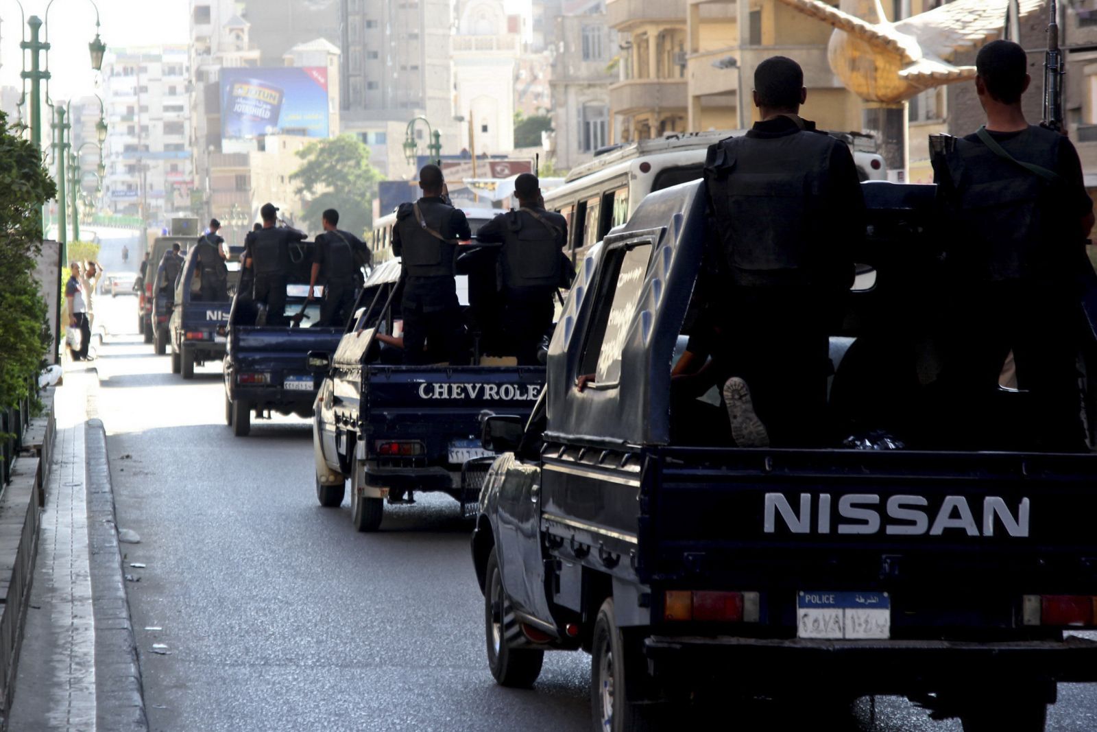 تمثيل جريمة قتل والدين بقرية محلة مرحوم في الغربية
