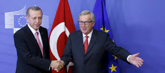 الرئيس التركي مع  مساعد وزير الخارجية اليونانى