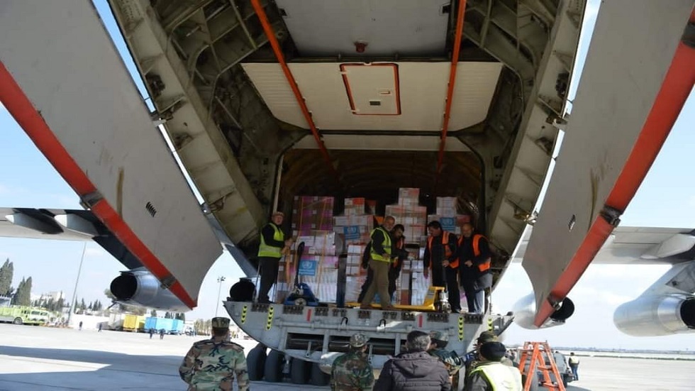 سوريا تستقبل 15 طائرة من الإمارات والعراق وروسيا وليبيا تحمل مساعدات  لمتضرري الزلزال - بوابة الشروق