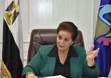 نادية عبدة محافظ البحيرة