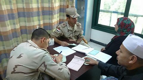 القافلة الطبية التابعة للقوات المسلحة تجري الكشف علي 343 حالة بمدينة راس سدر