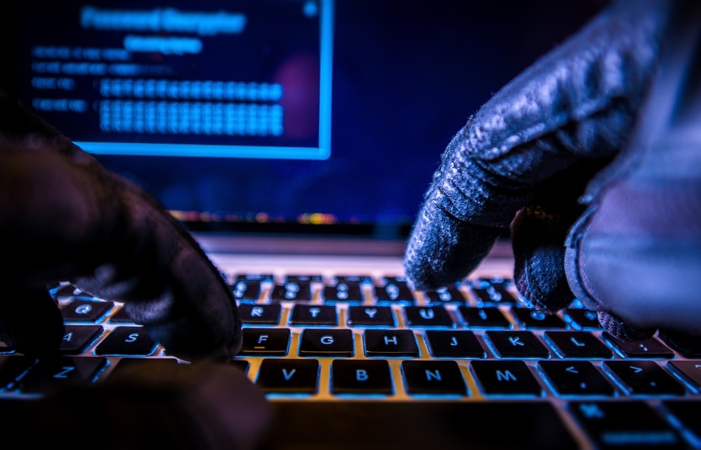 الإمارات تؤكد ضرورة التعاون الدولي لتأمين قطاع الطيران ضد الهجمات السيبرانية - بوابة الشروق - نسخة الموبايل