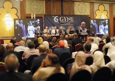 تكريم محمد أبو الغار فى مؤتمر الأطباء السادس - تصوير: مجدي إبراهيم