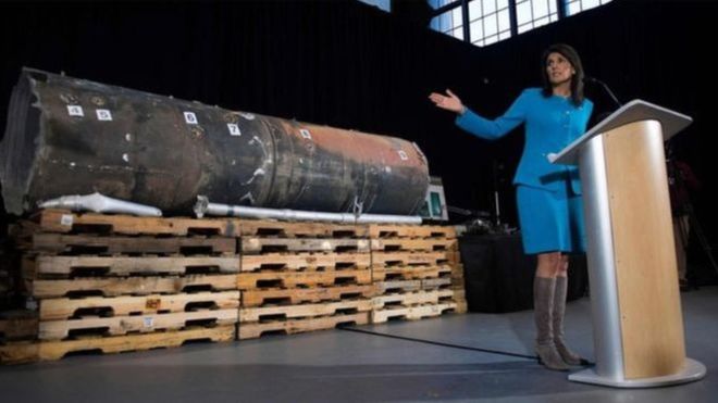 نيكي هيلي طالبت بتحرك دولي ضد إيران بعد تقرير للأمم المتحدة يؤكد تهريب طهران صواريخ للحوثيين