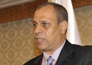 حاتم زكريا