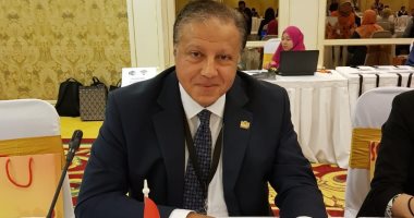 هشام عزمي