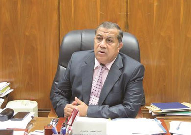 عادل ترك رئيس هيئة الطرق والكباري