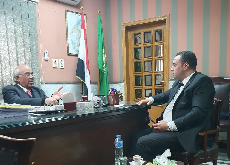 محرر الشروق يحاور متحدث لجنة تراخيص المحال