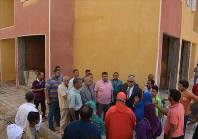 الوحدات السكنية الخاصة بالأولى بالرعاية فى الوادى الجديد