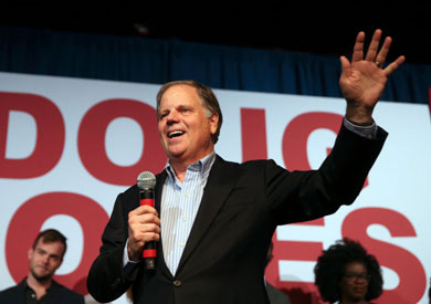 الديمقراطي دوج جونز