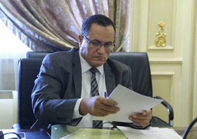عمرو حمروش أمين سر اللجنة الدينية بمجلس النواب