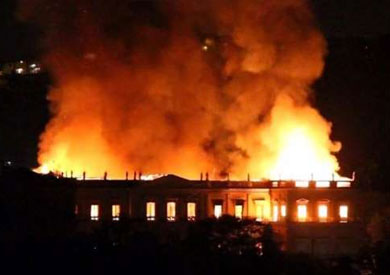 حريق متحف البرازيل الوطني في ريو دي جانيرو