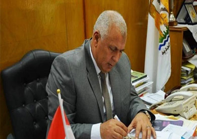 محمد الزملوط محافظ الوادي الجديد