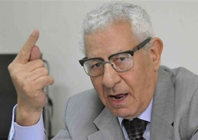 مكرم محمد أحمد