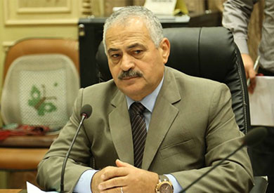 سعيد طعيمة رئيس لجنة النقل والمواصلات بمجلس النواب