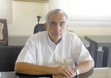 الدكتور عبد الحميد أباظة