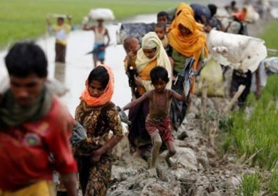 فرار الروهينجا إلى بنجلاديش