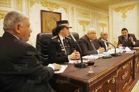 لجنة الاقتراحات و الشكاوى تصوير جيهان نصر