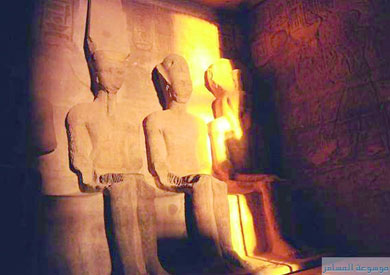 تعامد الشمس على تمثال الملك رمسيس - أرشيفية