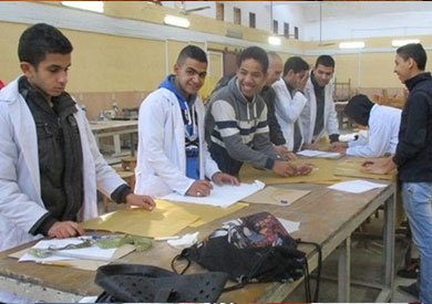 أرشيفية-مدارس فنية