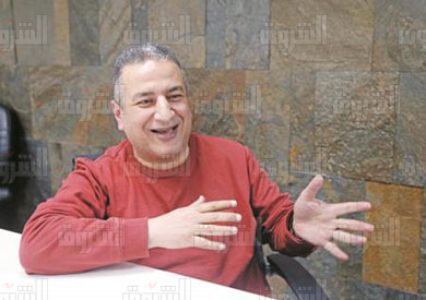 الكاتب محمود عبده  تصوير أحمد عبد الجواد