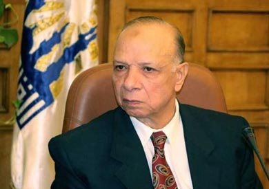 محافظ القاهرة عاطف عبد الحميد