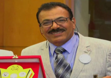 الفنان التشكيلي السعودي محمد المهدي