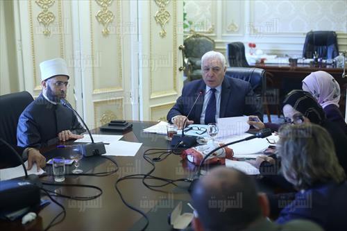 اللجنة الدينية تصوير لبنى طارق