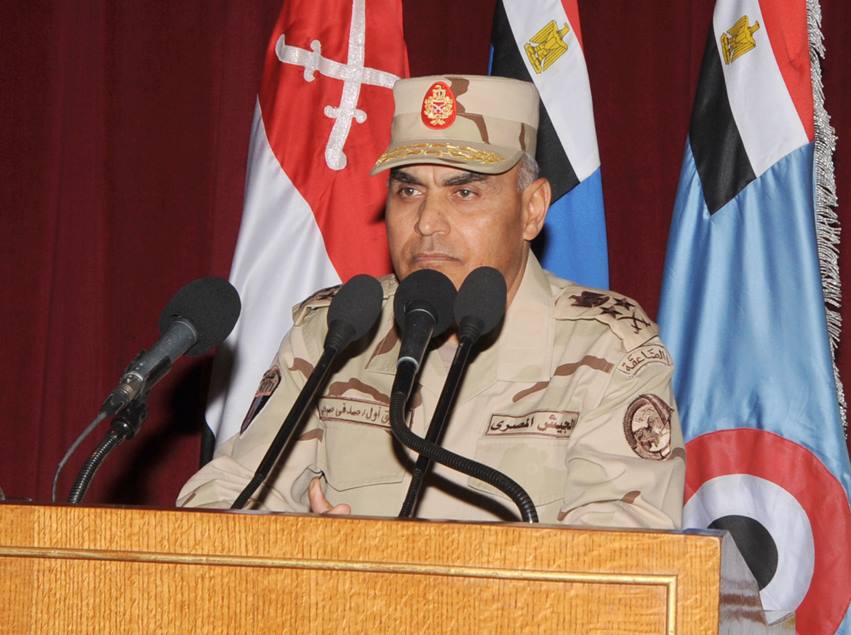 فريق أول صدقي صبحي القائد العام للقوات المسلحة وزير الدفاع والإنتاج الحربي